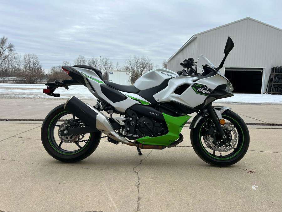 2024 Kawasaki Ninja 7 Hybrid ABS