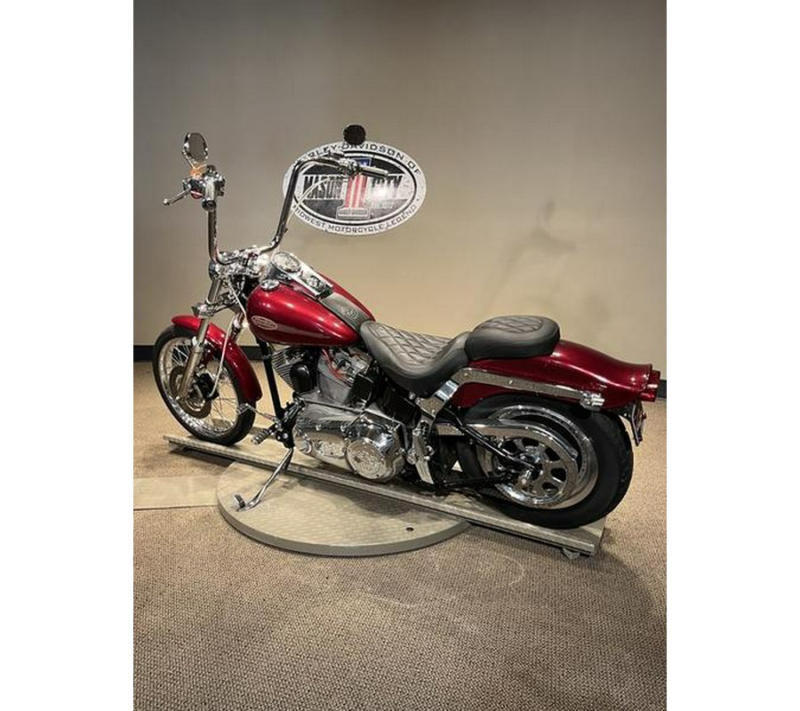 2001 Harley-Davidson® FXST - Softail® Standard