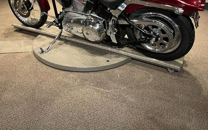 2001 Harley-Davidson® FXST - Softail® Standard