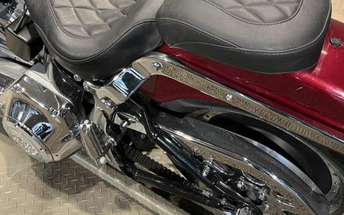 2001 Harley-Davidson® FXST - Softail® Standard