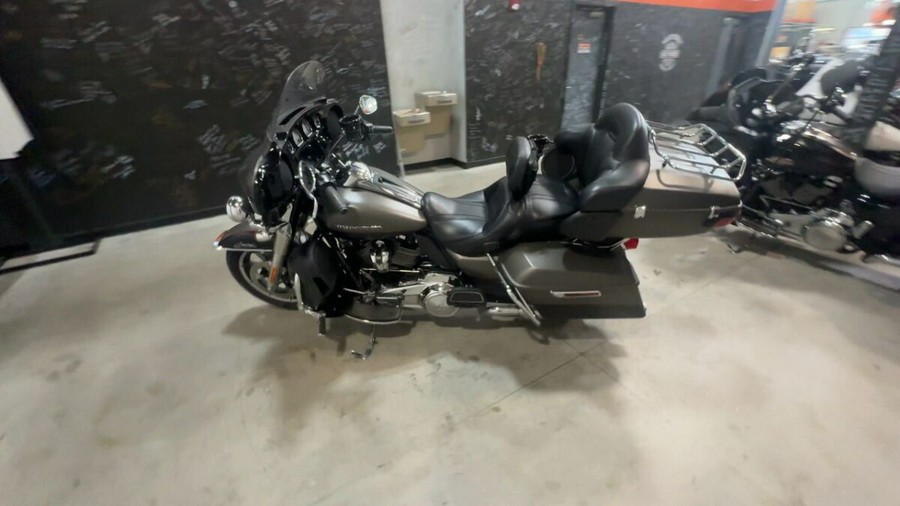 FLHTK 2019 Ultra Limited