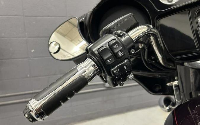 2014 Harley-Davidson® FLHXS - Street Glide® Special