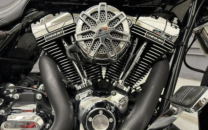 2014 Harley-Davidson® FLHXS - Street Glide® Special