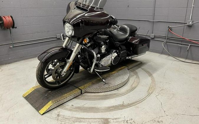 2014 Harley-Davidson® FLHXS - Street Glide® Special