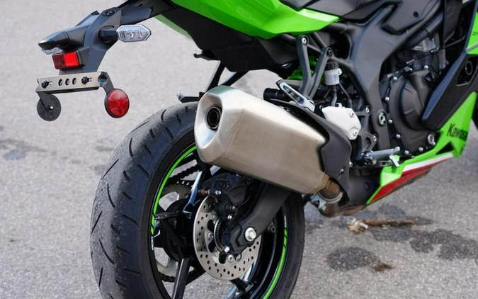 2024 Kawasaki Ninja® ZX™-4RR ABS KRT Edition ABS