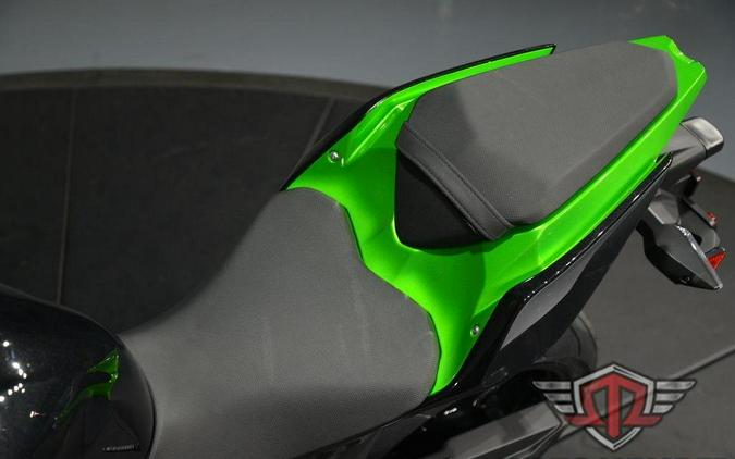 2022 Kawasaki Z400 ABS