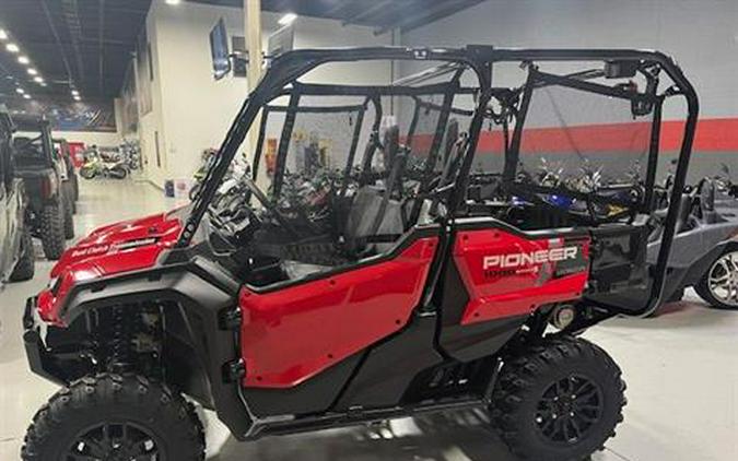 2024 Honda Pioneer 1000-5 Deluxe