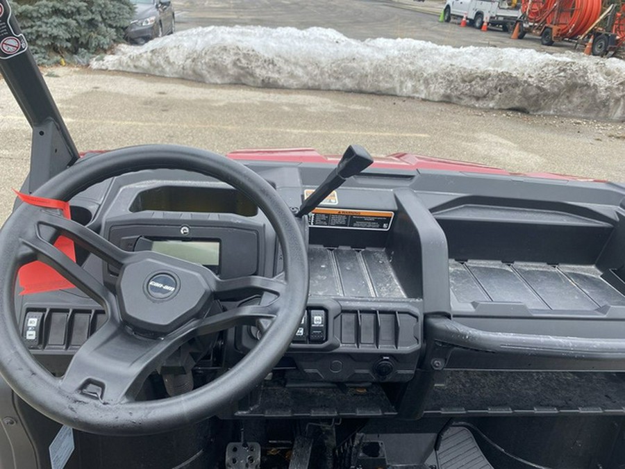 2025 Can-Am Defender MAX DPS HD10