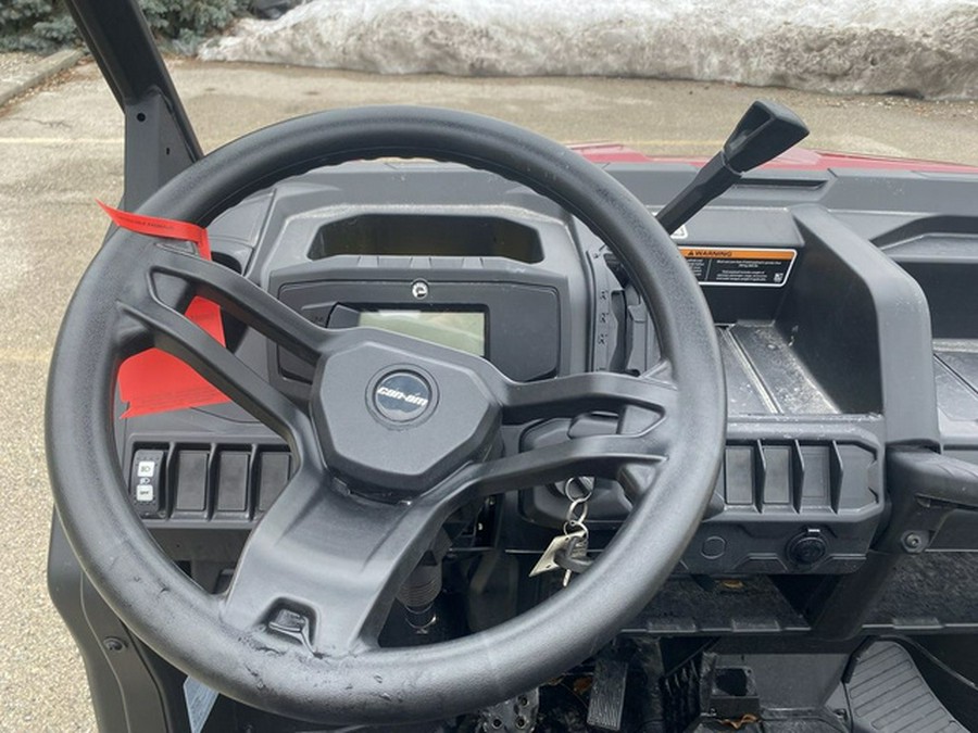 2025 Can-Am Defender MAX DPS HD10