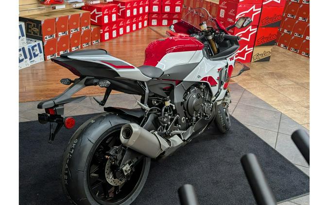 2026 YZF-R1 - Yamaha