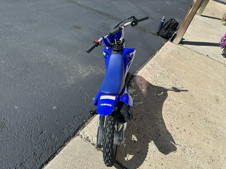 2027 Yamaha TT-R50E Team Yamaha Blue - YD2700