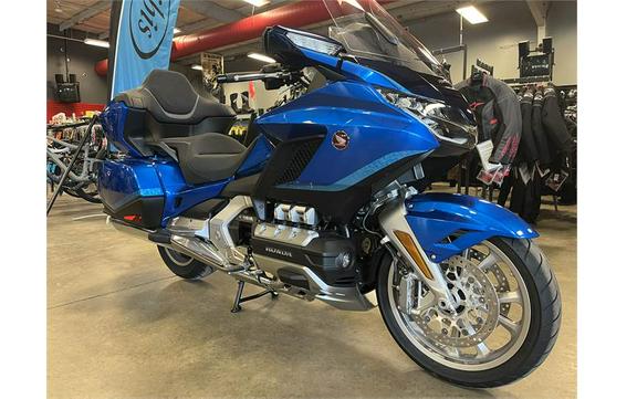 2021 Honda Gold Wing Tour DCT Review: Madonna Bound, Two-Up