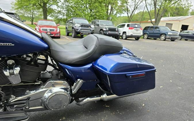 2017 Harley-Davidson FLHX - Street Glide