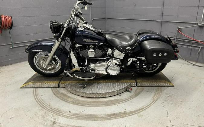 2014 Harley-Davidson® FLSTC - Heritage Softail® Classic