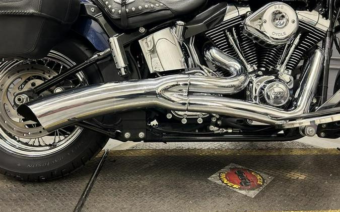 2014 Harley-Davidson® FLSTC - Heritage Softail® Classic