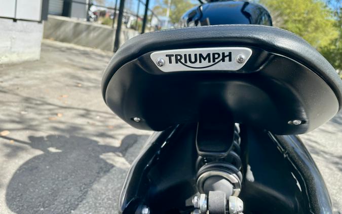 2020 Triumph Bonneville Bobber Black