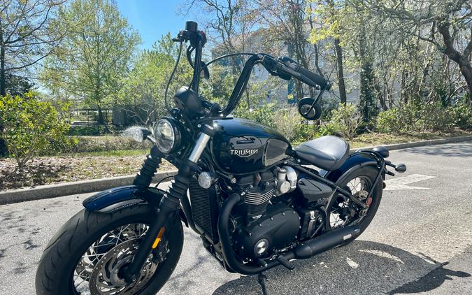 2020 Triumph Bonneville Bobber Black