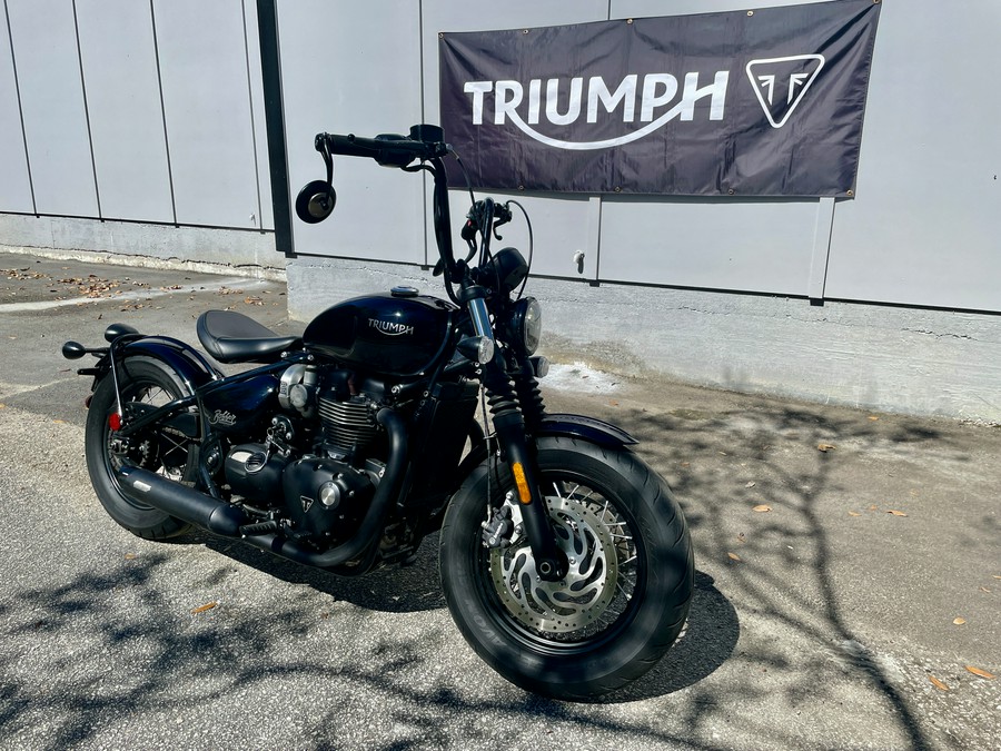 2020 Triumph Bonneville Bobber Black