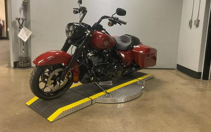 2024 Harley-Davidson® FLHRXS - Road King® Special