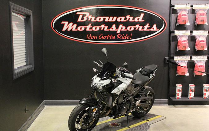 2022 Kawasaki Z900 ABS