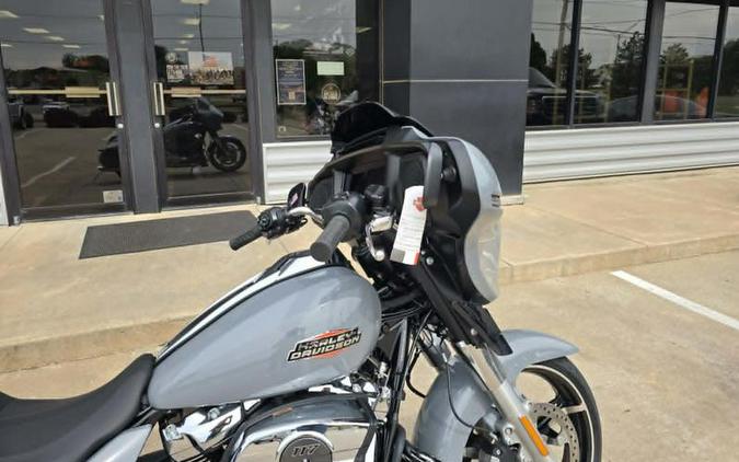 2026 Harley-Davidson® FLHX - Street Glide®
