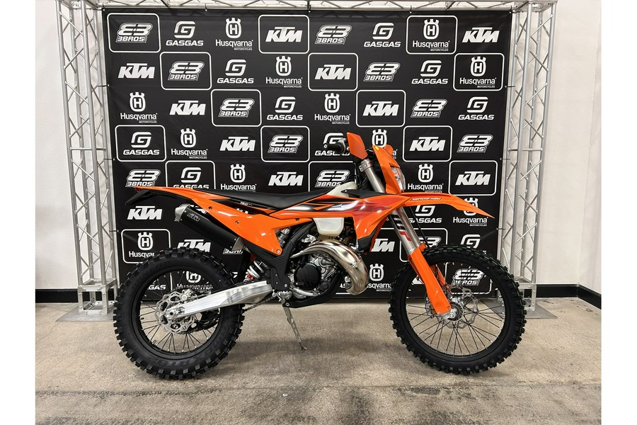 2027 150 XC-W - KTM