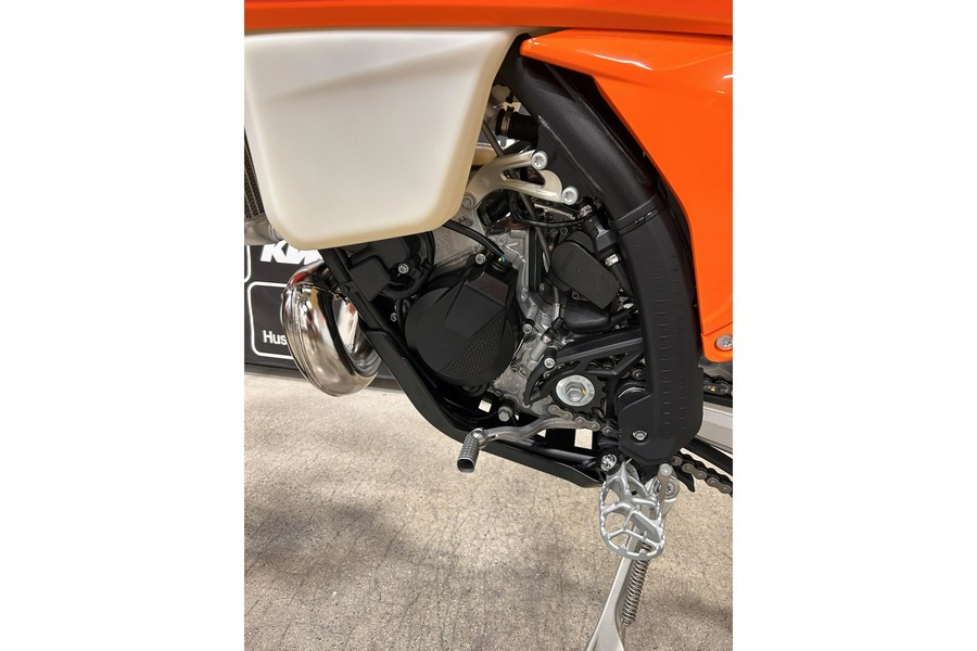 2027 150 XC-W - KTM