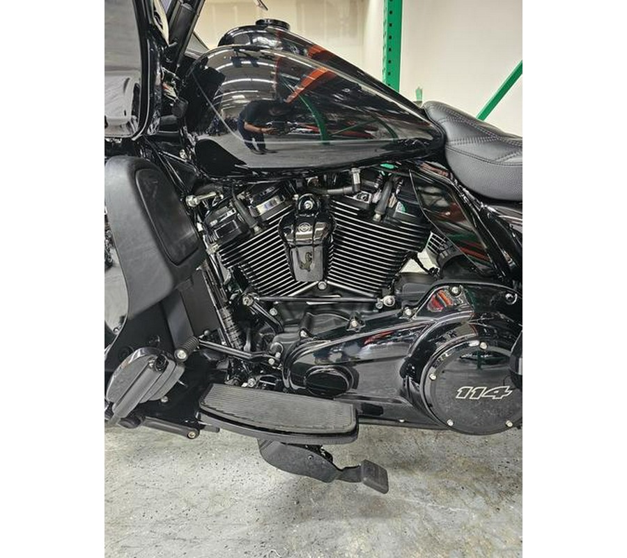 2023 Harley-Davidson® FLTRT - Road Glide® 3