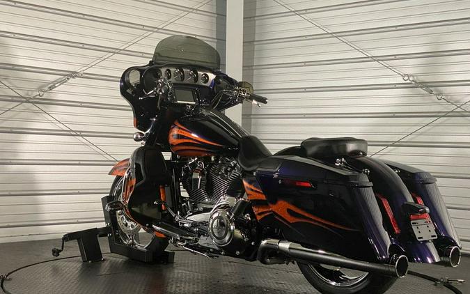 2015 Harley-Davidson® FLHXSE - CVO™ Street Glide®