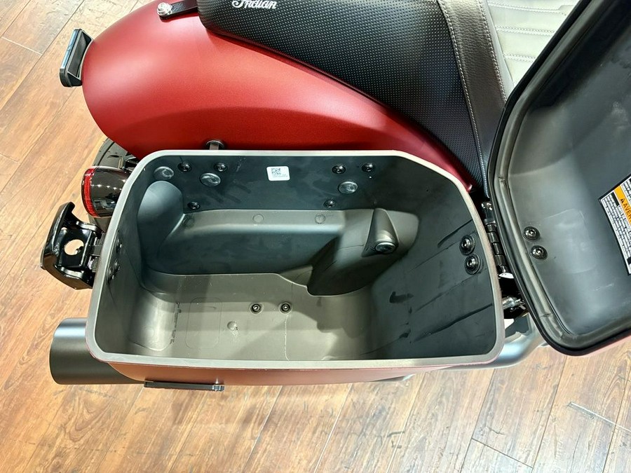 2025 Indian Motorcycle® Sport Chief RT Sunset Red Smoke