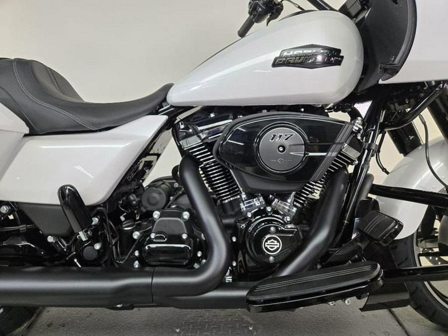 2025 Harley-Davidson® FLTRX - Road Glide®