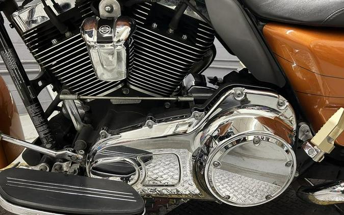 2015 Harley-Davidson® FLHXS - Street Glide® Special