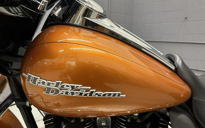 2015 Harley-Davidson® FLHXS - Street Glide® Special