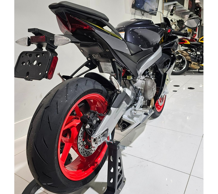 2027 Aprilia RS 660