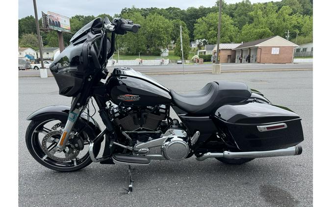 2024 STREET GLIDE - Harley-Davidson®