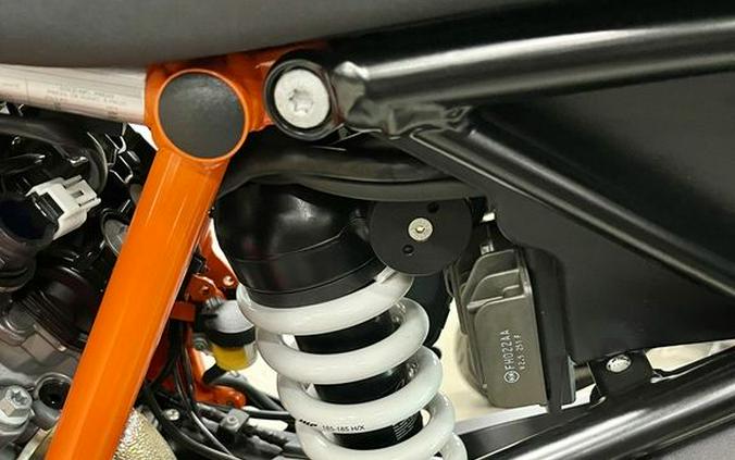 2023 KTM 1290 Super Duke GT