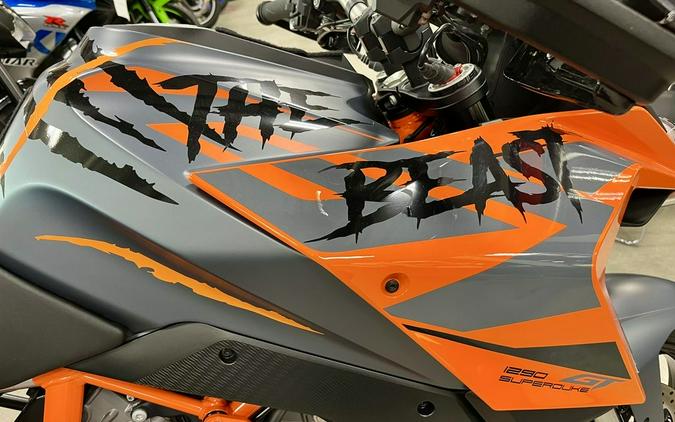 2023 KTM 1290 Super Duke GT