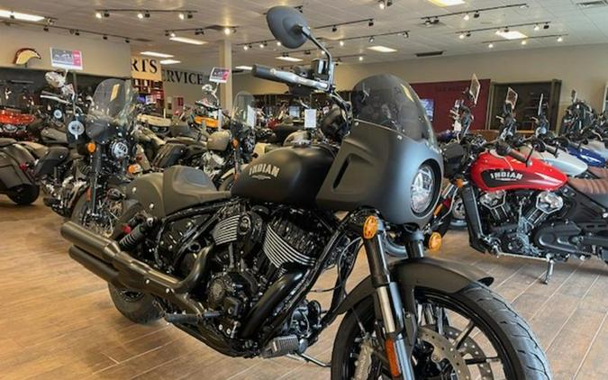 2024 Indian Motorcycle® Sport Chief Black Smoke