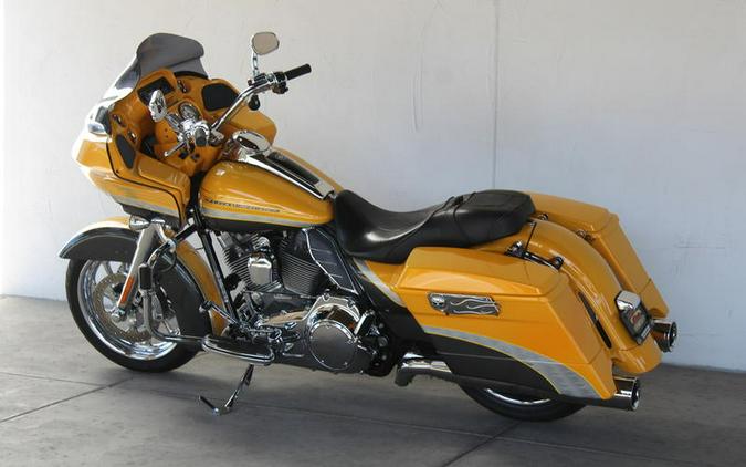 2009 Harley-Davidson® FLTRSE - CVO™ Road Glide®
