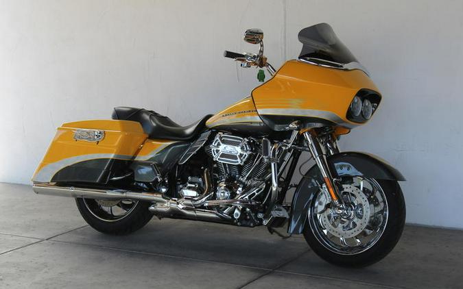 2009 Harley-Davidson® FLTRSE - CVO™ Road Glide®