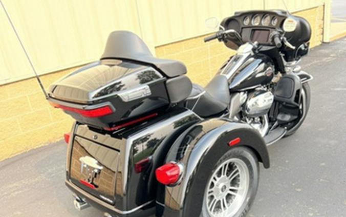 2024 Harley-Davidson Trike FLHTCUTG - Tri Glide Ultra