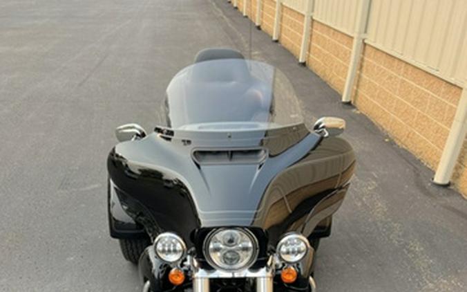 2024 Harley-Davidson Trike FLHTCUTG - Tri Glide Ultra