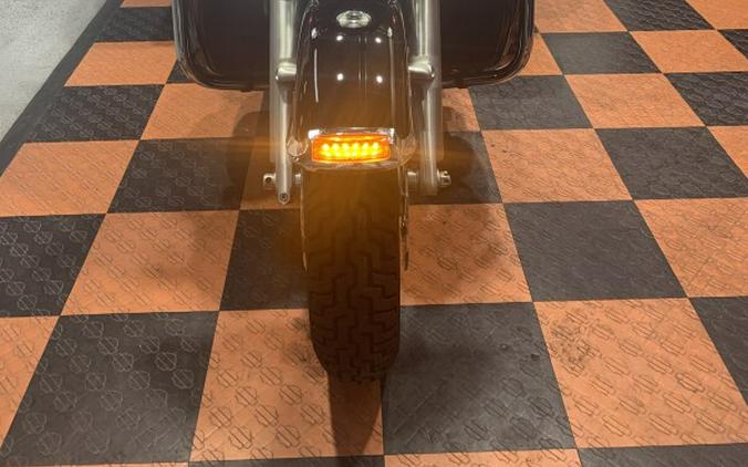 USED 2018 HARLEY-DAVIDSON TRI-GLIDE ULTRA FLHTCUTG FOR SALE NEAR LAKEVILLE, MN