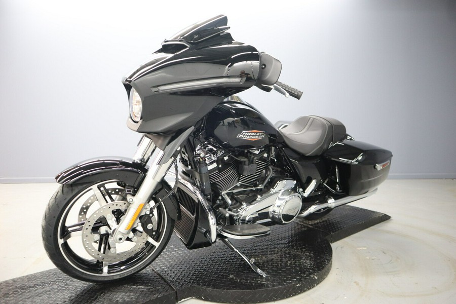 2025 Harley-Davidson Street Glide