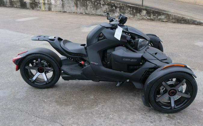 New 2025 CAN-AM RYKER SPORT 900