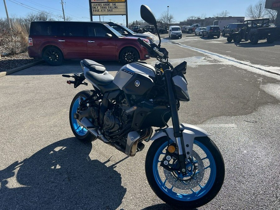 2025 Yamaha MT 07