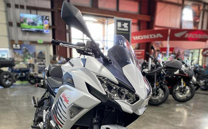 2026 Kawasaki Ninja® 650 ABS