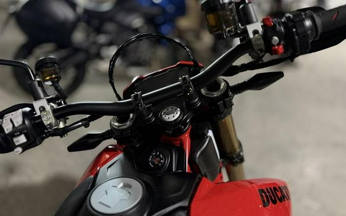 2025 Ducati Hypermotard 698 Mono Ducati Red