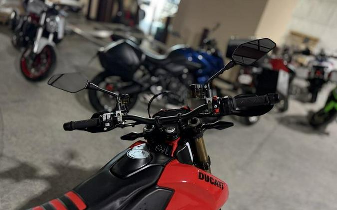 2025 Ducati Hypermotard 698 Mono Ducati Red