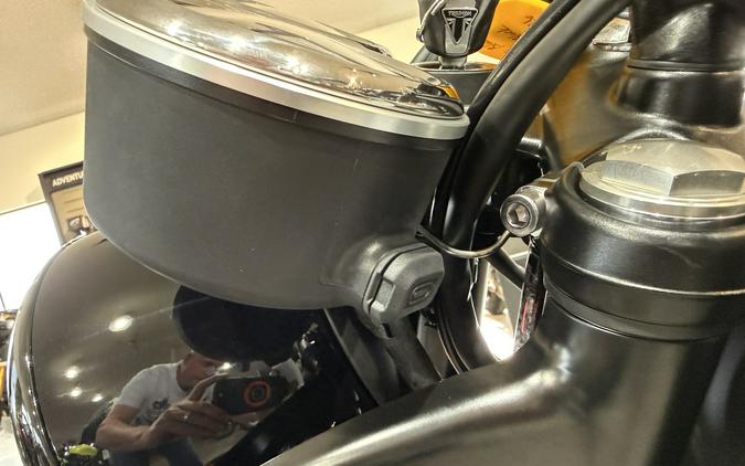 2026 Triumph Bonneville T120 Black